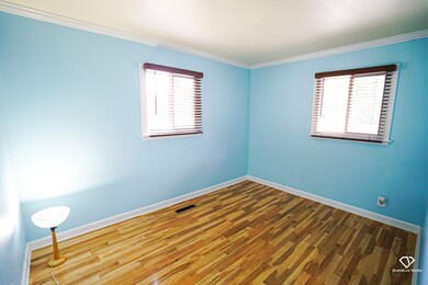 232 Butte Ln, Carpentersville, IL 60110 - photo 6