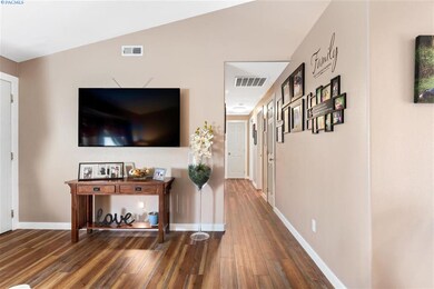 602 S Perry Ct, Kennewick, WA 99336 - photo 4