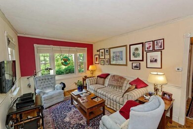 1027 Winne Rd, Schenectady, NY 12309 - photo 5