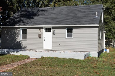 1042 W Park Ave, Lindenwold, NJ 08021 - photo 2