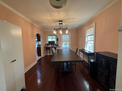 452 MacAtee Place, Mineola, NY 11501 - photo 5