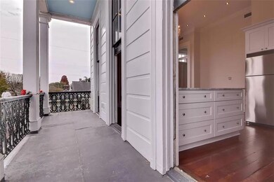 1002 Third St unit 3, New Orleans, LA 70130 - photo 5