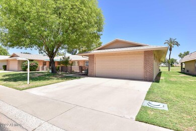 10902 W Cameo Dr unit 15, Sun City, AZ 85351 - photo 2