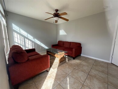 873 Caribbean Dr unit Lockout, Davenport, FL 33897 - photo 2