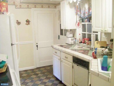 46 Davisville Rd, Warminster, PA 18974 - photo 7