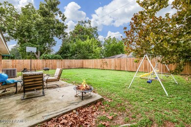 306 Guidry Road-10
