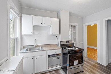 499 Yates St unit 2, Albany, NY 12208 - photo 6