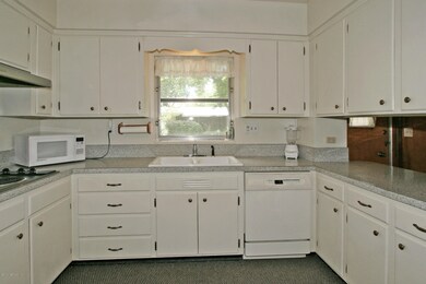 7845 Alderman Rd, Jacksonville, FL 32211 - photo 3