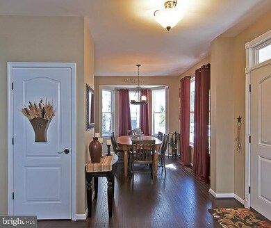 26170 Lands End Dr, Chantilly, VA 20152 - photo 4