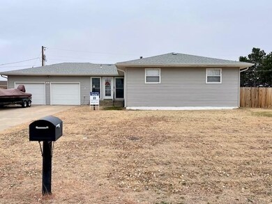 126 S 10th St, Wakeeney, KS 67672 - photo 2