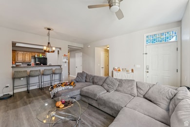 4518 W Cave Run Ln, South Jordan, UT 84009 - photo 6