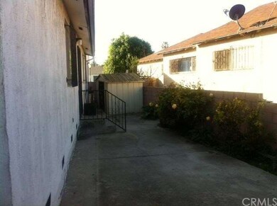 1117 E 119th St, Los Angeles, CA 90059 - photo 5