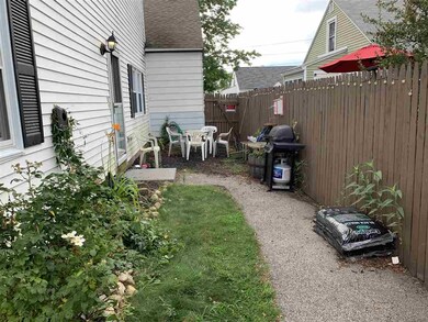 13 Batchelder Ave unit 3, Manchester, NH 03103 - photo 3