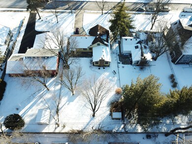 629 E 8th Ave, Naperville, IL 60563 - photo 5