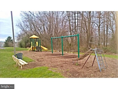 1023 Shepherds Way unit 9, Southampton, PA 18966 - photo 3