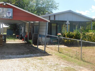 301 Broken Arrow, Comanche, TX 76442 - photo 2