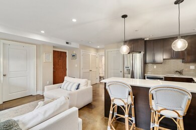 64-66 Salem St unit 2R, Boston, MA 02113 - photo 5