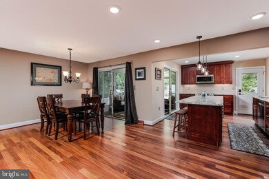 225 Sillery Bay Rd, Pasadena, MD 21122 - photo 7