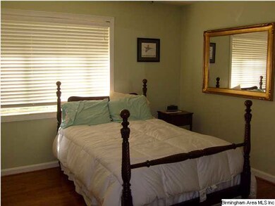 2nd Bedroom
