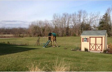 97 Clover Hill Ln, Spring City, PA 19475 - photo 6