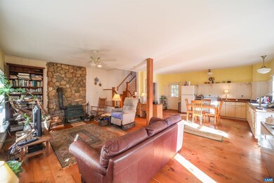 3501 Layton Dr, Charlottesville, VA 22903 - photo 4