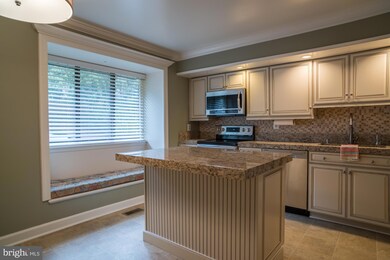 2111 Chapel Valley Ln, Lutherville Timonium, MD 21093 - photo 3