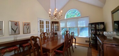 122 Millcreek Ct, Milford, PA 18337 - photo 3