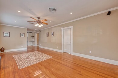 4006 Oak Ridge St, Houston, TX 77009 - photo 7