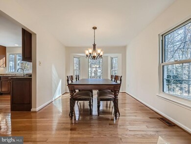 1619 Chapman Rd, Crofton, MD 21114 - photo 7