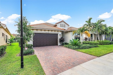 11908 Fortress Run, Parkland, FL 33076 - photo 3