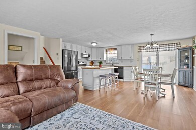 408 Justice Ln, Morrisville, PA 19067 - photo 7