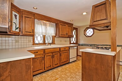 40 Prospect St, Milford, MA 01757 - photo 6