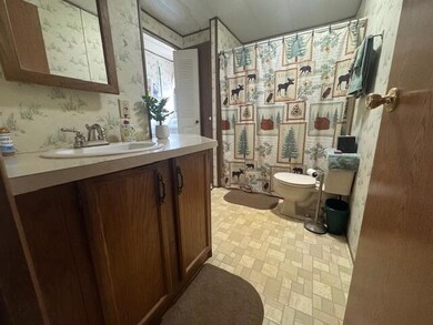 5- Full bathroom