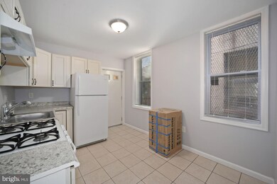 1633 N Spring St, Baltimore, MD 21213 - photo 6