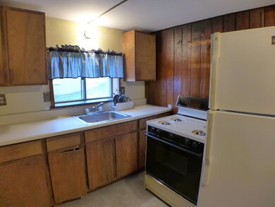 545 Vine St, Logan, OH 43138 - photo 4