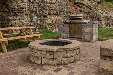 StoneCliffCirReedsSpringAmenities-2(8)