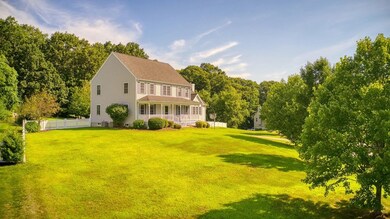 8 Falls Brook Rd, Hudson, MA 01749 - photo 2