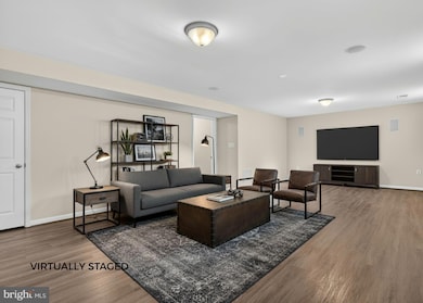 231 Colonial Dr, Charles Town, WV 25414 - photo 5