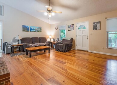 201 Horton Rd, Gastonia, NC 28052 - photo 3