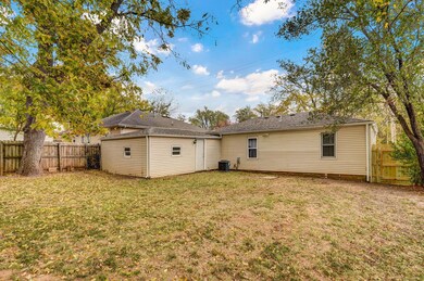 549 S Hillcrest Ave-6
