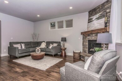 20169 Stonegate Dr, Bend, OR 97702 - photo 5