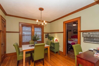 718_12th_st_MLS_HID1079298_ROOMdiningroo