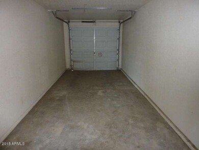 023-374124 Garage