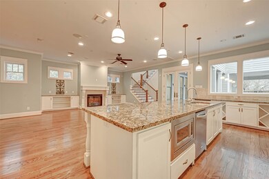 1644 Columbia St, Houston, TX 77008 - photo 3