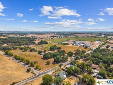 13502 Moffat Rd, Temple, TX 76502 - photo 6