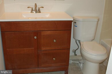 12 Dickens Square, Lutherville Timonium, MD 21093 - photo 3