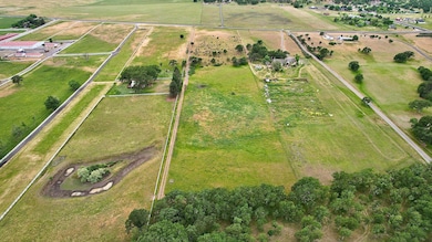 12240 Modoc Rd unit B, White City, OR 97503 - photo 3