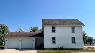 326 W Front St, Muscoda, WI 53573 - photo 3