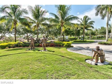 WELCOME TO GREENLINKS, RELAX BY THE POOL SIDE, ENJ