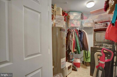 2501 Coleridge Dr unit 2D, Frederick, MD 21702 - photo 7